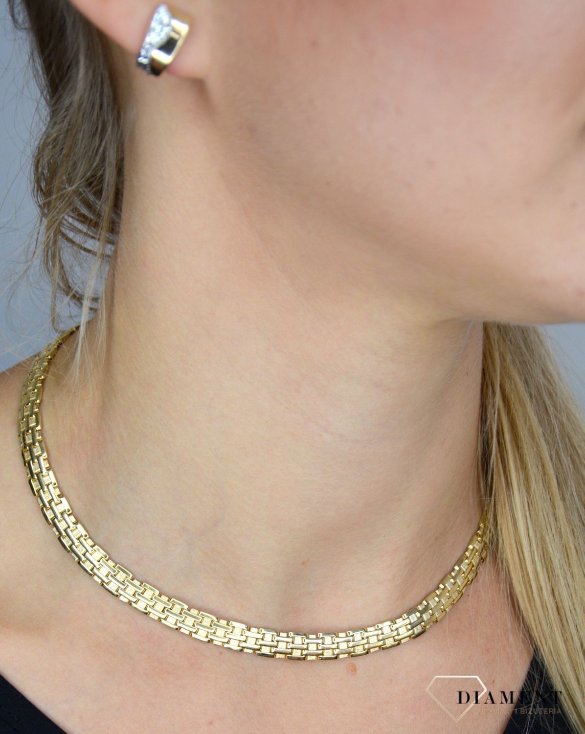 Złote kolczyki 333 uniwersalny kształt z białym złotem KL 6160 333.jpg